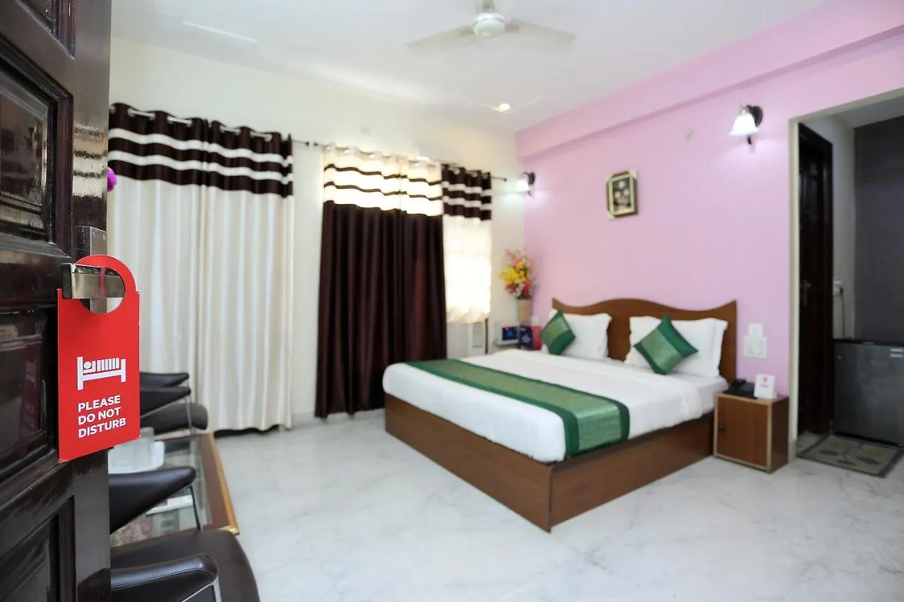 Oyo 6602 Home Stay Jannat Residency Gurgáon 3*,  India